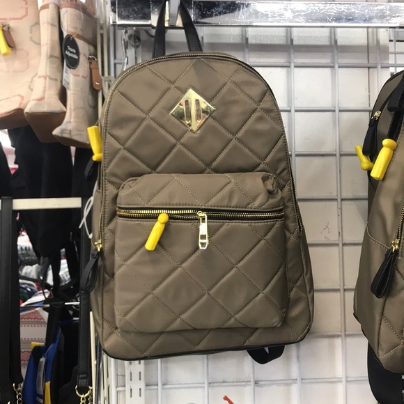 Back packs - Picture 6 of 6